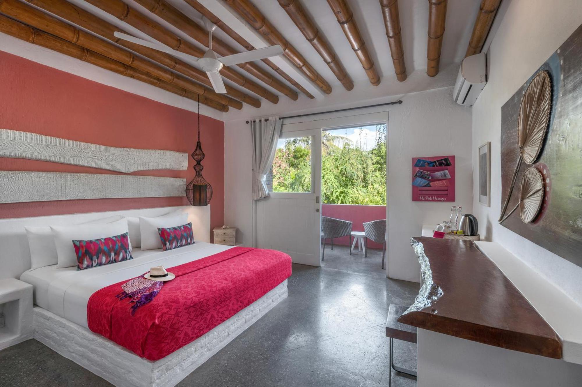 Cocoon Room