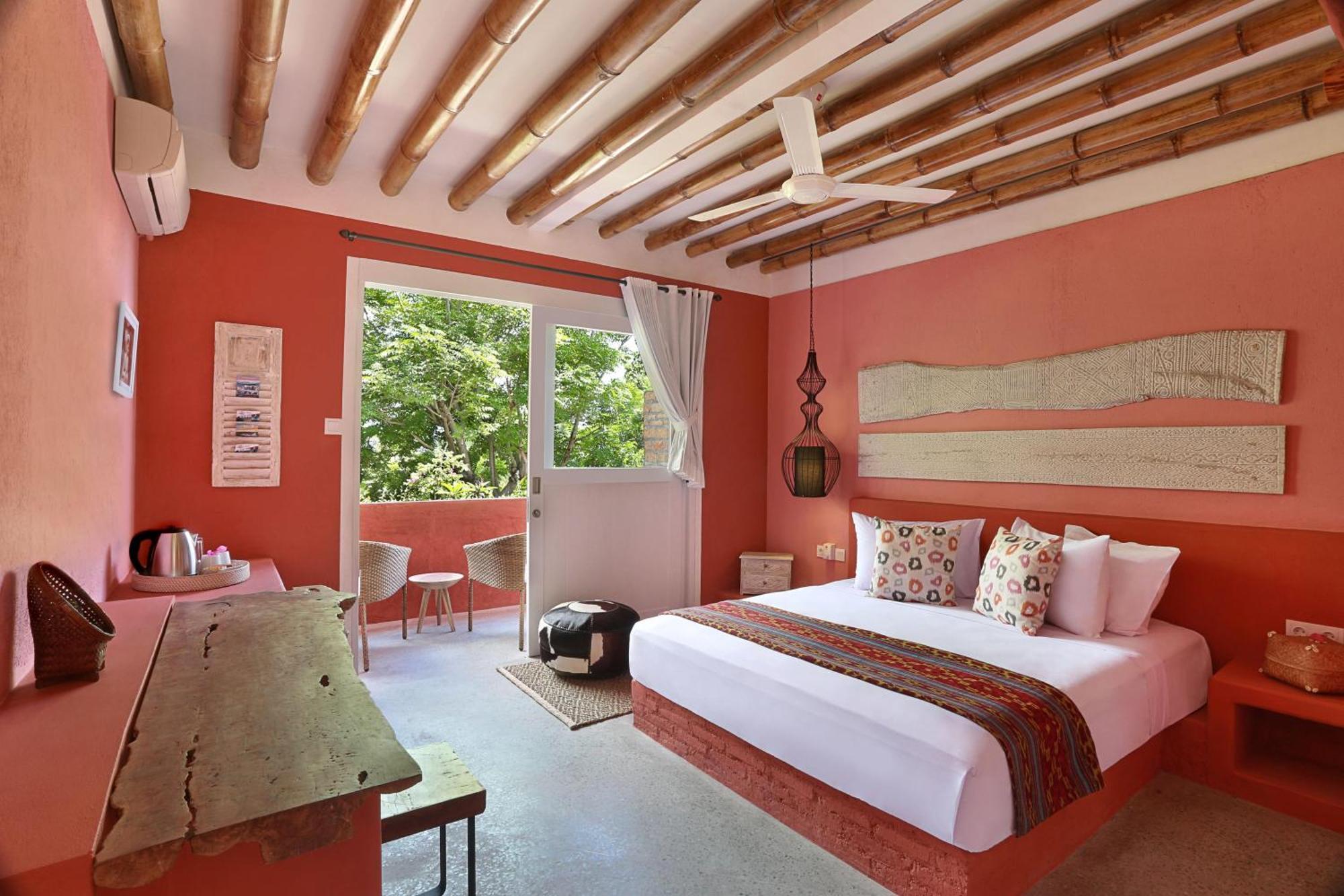 Cocoon Room,826503392:JPEG