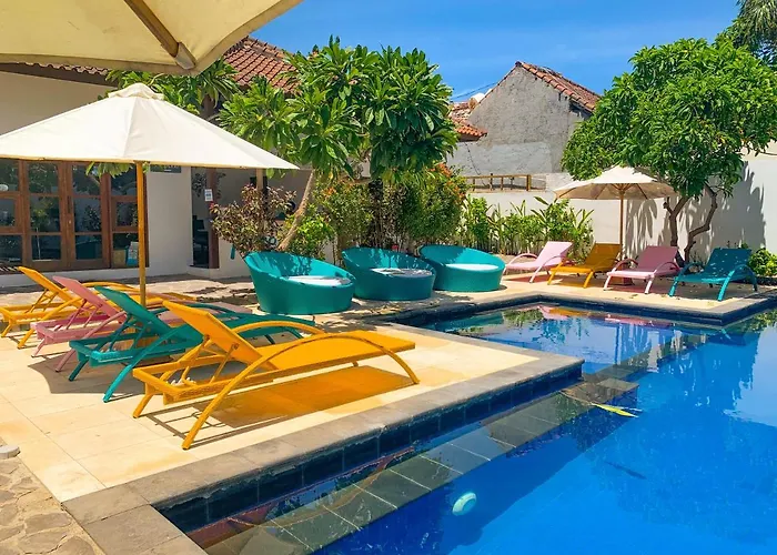 Tir Na Nog Beachfront Resort